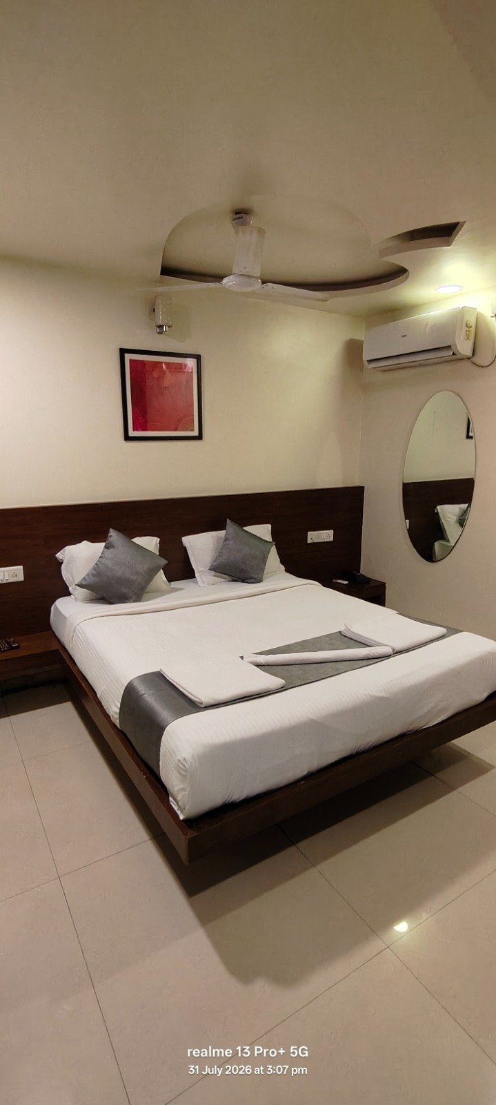 AC Deluxe Room